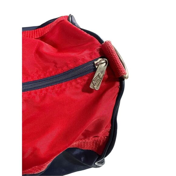 VTG 80s 90s Nike Large Red Blue Workout Gym Bag - Picture 11 of 13